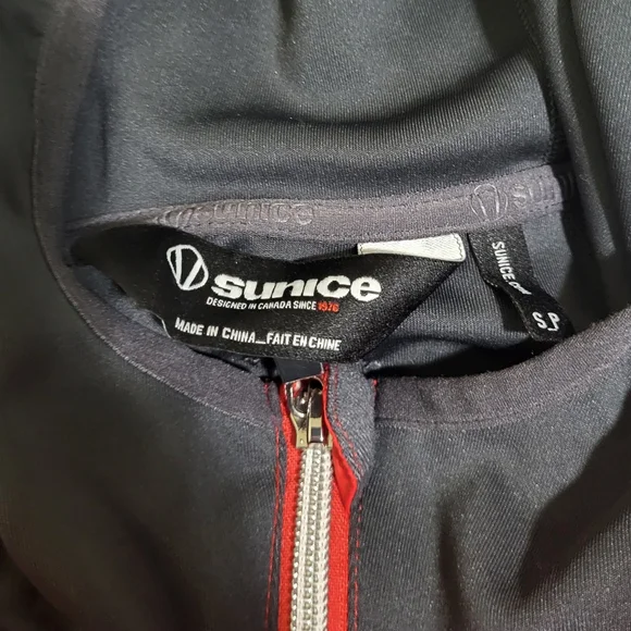 Small Sunice Jacket - Picture 2 of 3